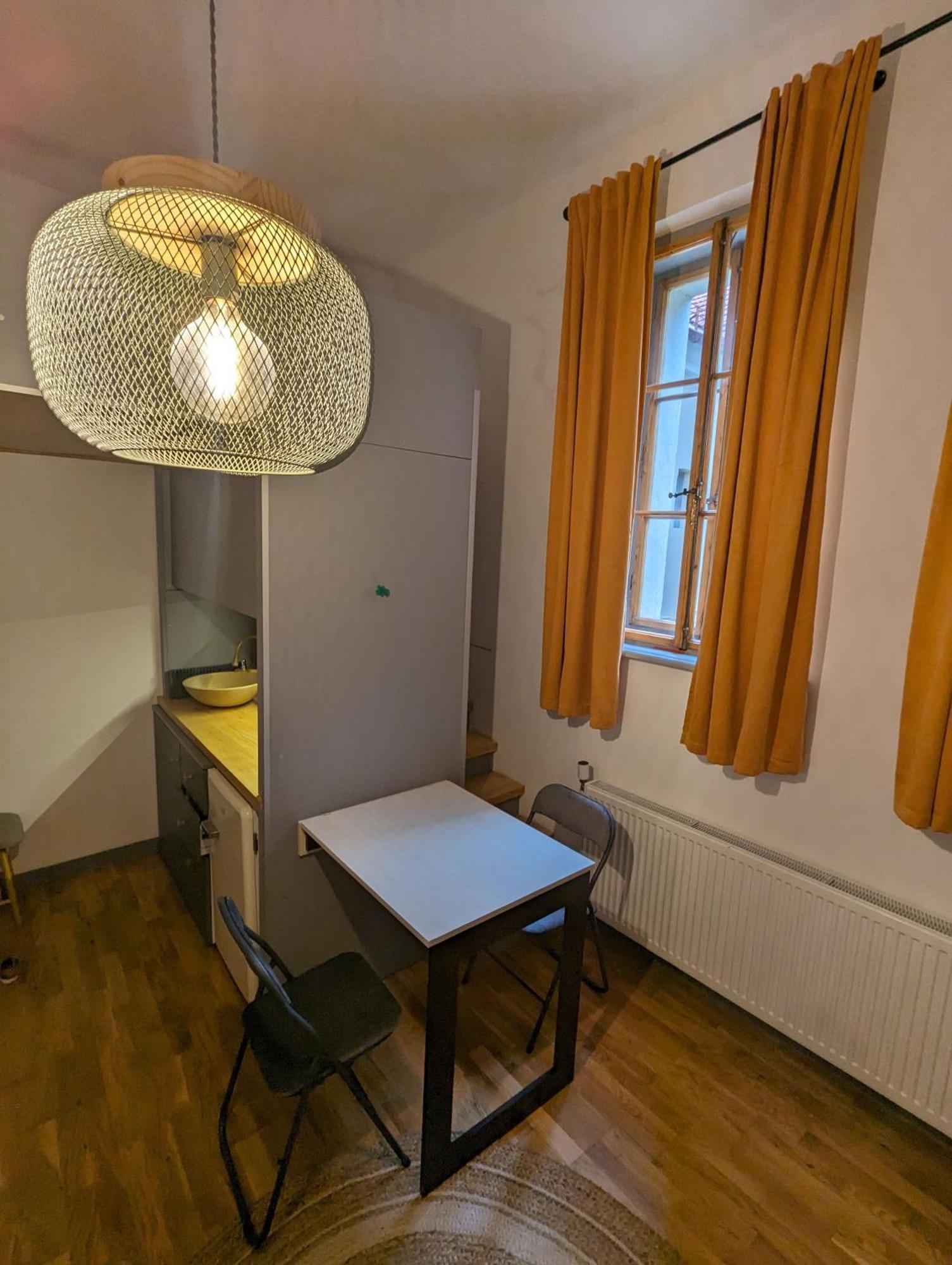Apartment Codicei